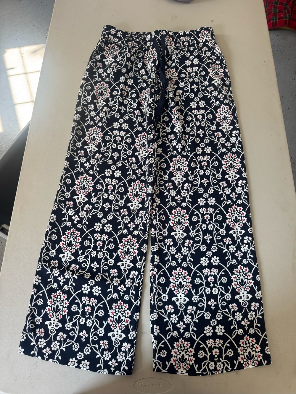 LOFT Navy Floral Print Pants